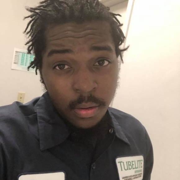 Meet your Posher, Jerome - Picture 1 of 1